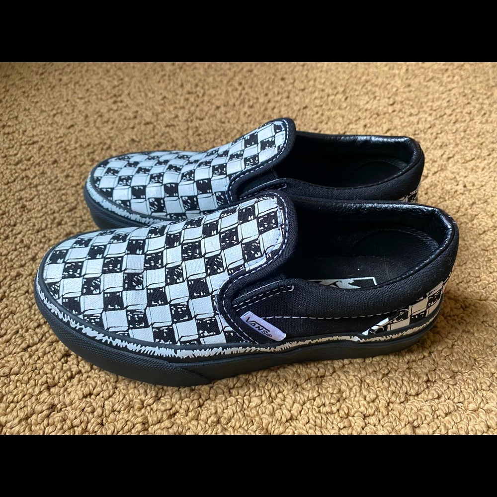 Vans Slip on Sketch Checkerboard Skate Shoe, Black and White- Little Kid Size 13